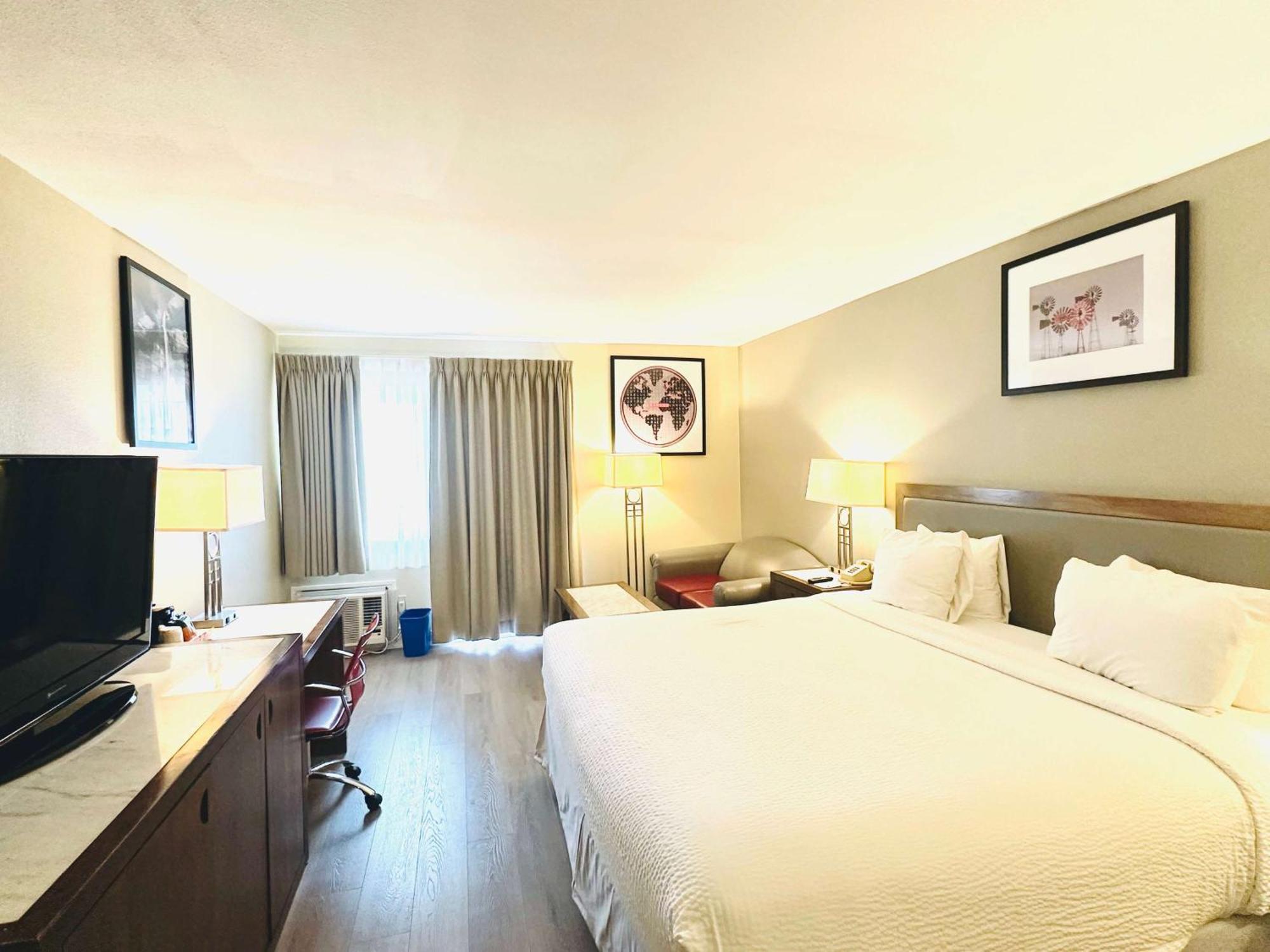 Ramada Plaza By Wyndham Garden Grove/Anaheim South Hotel Kültér fotó